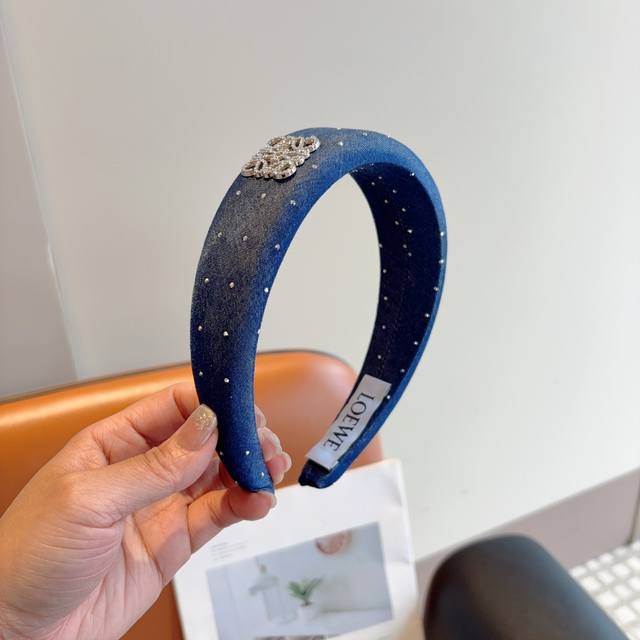 With Packaging Loewe New Sponge Hairband Made From Exclusive Fabric, The Latest