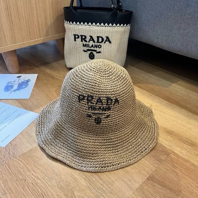 Prada 2025 Summer Folding Straw Hat, Pure Hand-Knitted, Head Circumference 57Cm,