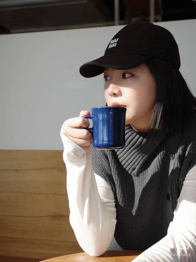 High-Volume Miu Miu New Solid-Color Baseball Cap Currently Trending Color Scheme