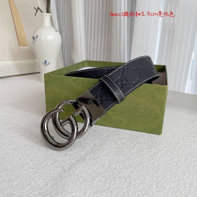 Special Gucci New Arrival Embossed Belt: One Side Features White Lines Embossed