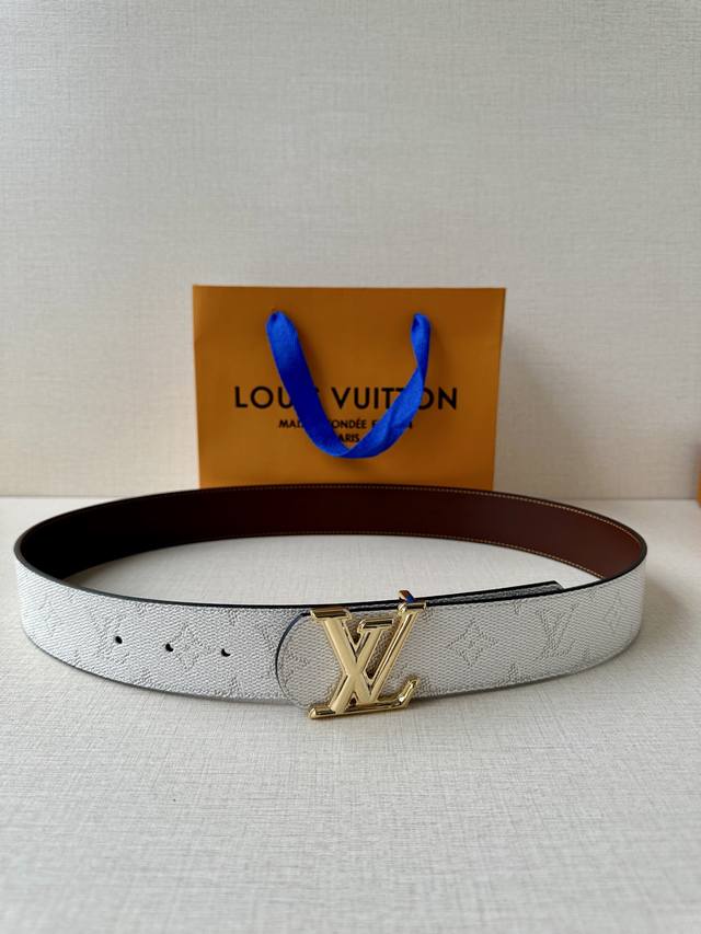 Special 4.0-Inch Lv Dimension Monogram H Ritage Double-Sided Belt Combines Plain