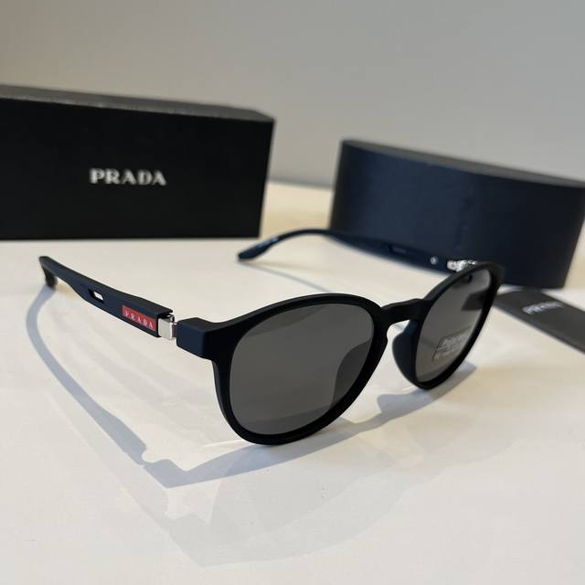 Prada New Arrival Sunglasses Unisex Style.