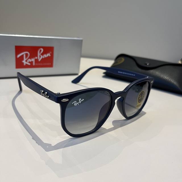 Rb2193 Ray-Ban Classic Aviator Series, One Of The Iconic Symbols Of The U.S. Air