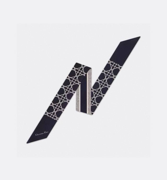 100% Silk. New Arrival On The Official Website,Chanel Hair Tie And Ribbon Style!