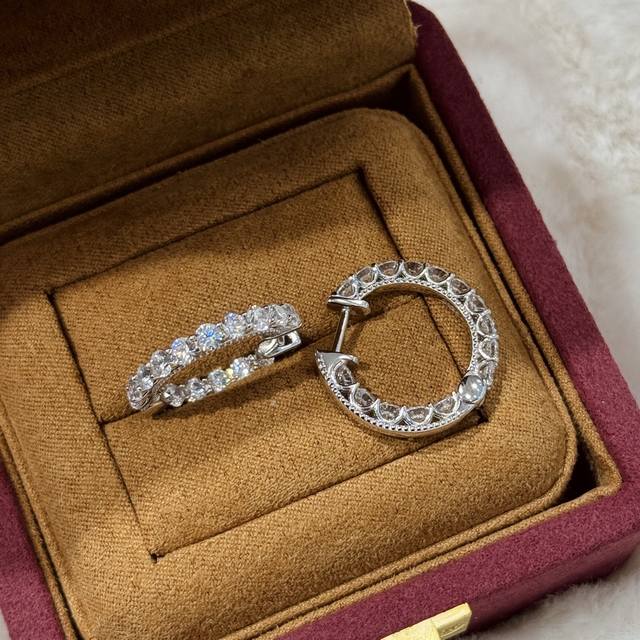 A4152 European And American Luxury Brand, Diamond-Studded Earring, Simple And El