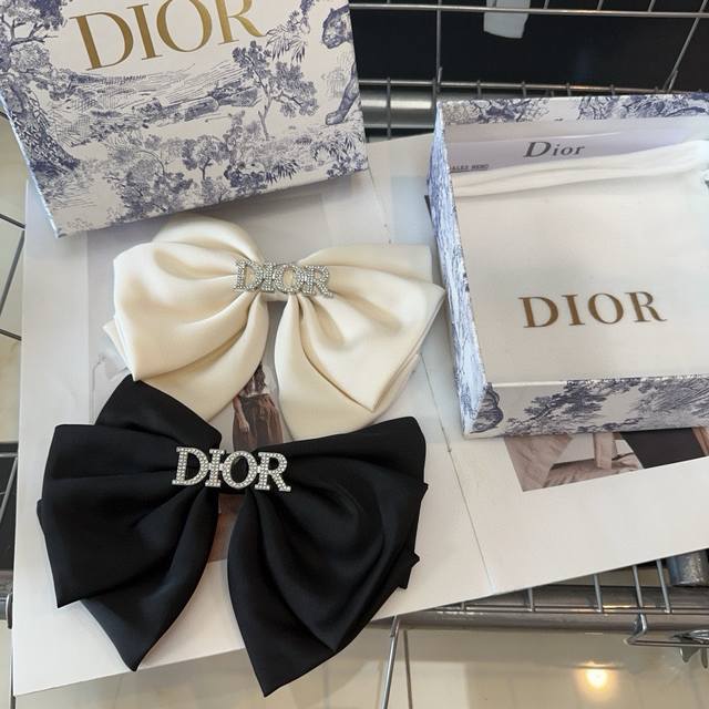 With Packaging Box Dior Dior D-House New Spring-Top Hair Clip, Super Cute! Exude
