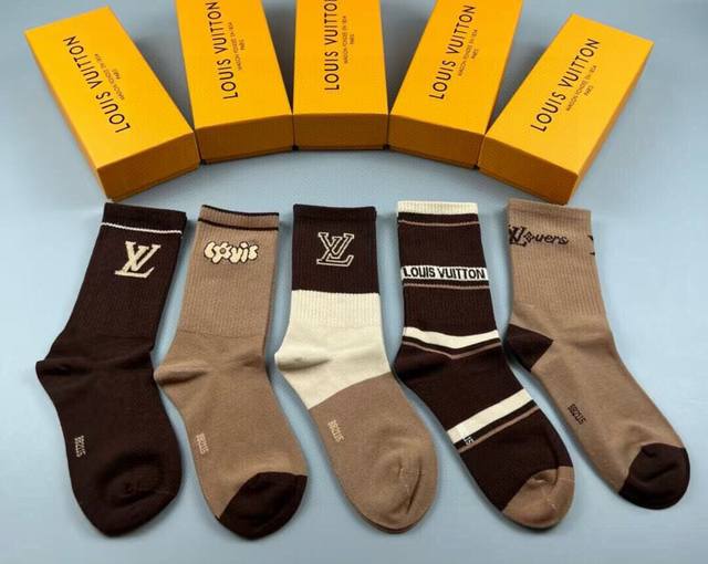 Special Louis Vuitton New Women's High-Top Socks, One Box Of Five Pairs, 100% Co
