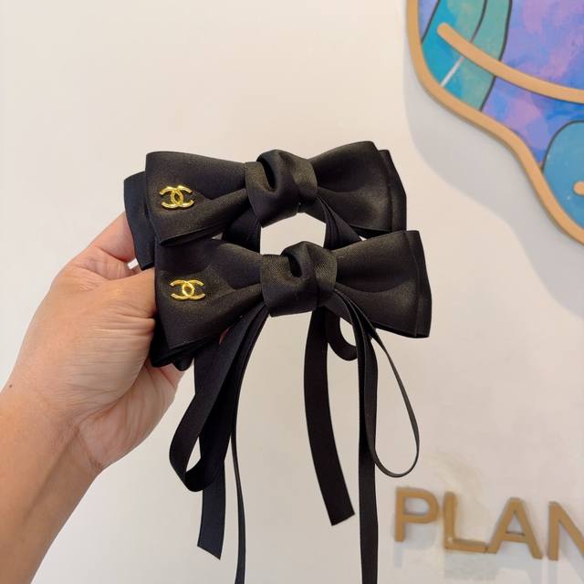 With Packaging: Single Chanel Star-Style Bow Hairpin, Slingshot Clip, Recommende