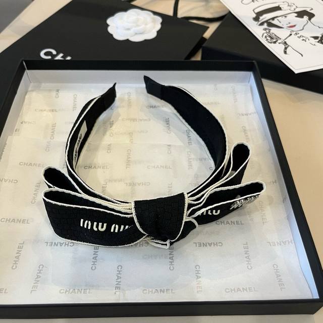 Miu Miu New Hairband