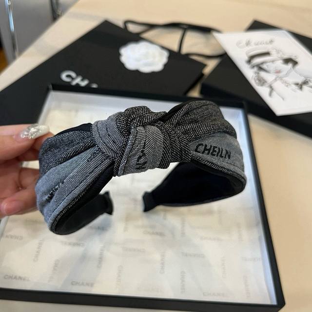 Celine New Hairband,