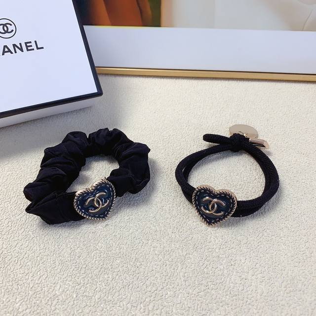 Chanel Chanel Hairband Heart-Shaped Drip Logo Leather Hairband - Elegant And Ver