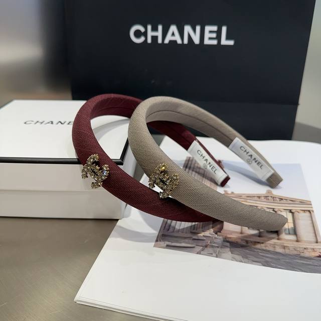 Comes With Packaging Box Chanel Chanel Latest Small Perfume Hairband, Simple And