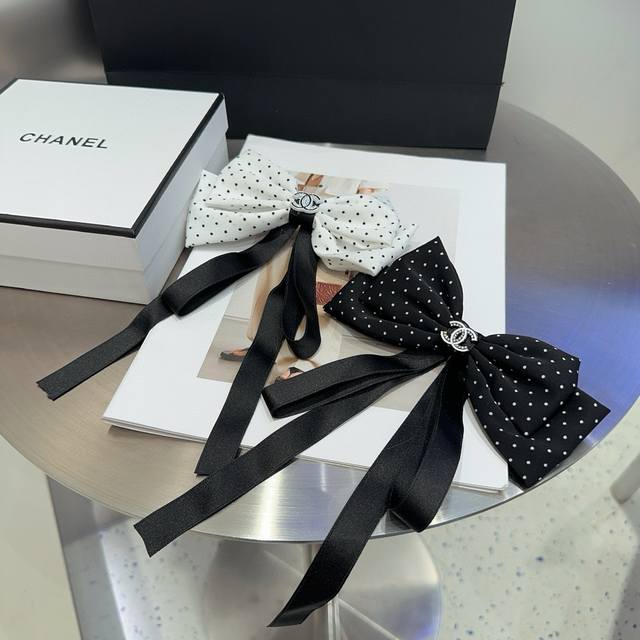 With Packaging Box Chanel Latest Small Chanel Polka Dot Spring Hair Clip, Super