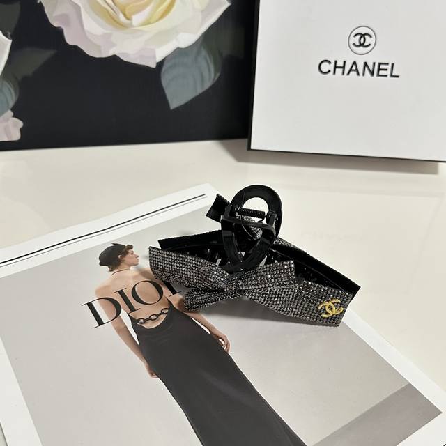 Single Piece With Counter Packaging Chanel Vintage Czech Diamond Hair Clip Elega