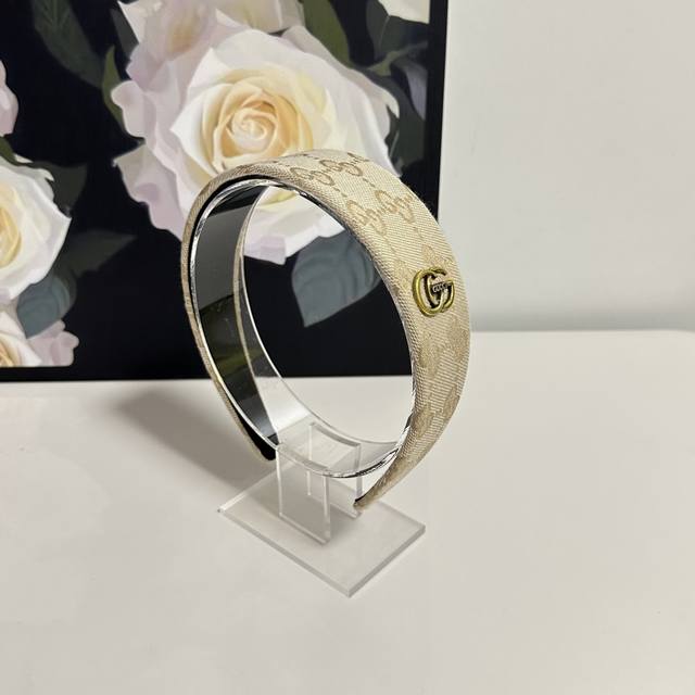 Special Edition With Store Packaging Gucci Latest Monogram Hairband, Perfect For