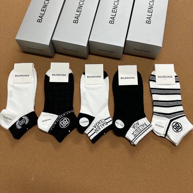 Special Balenciaga Paris Classic Women's Socks - 5 Pairs Per Box, Made From 100%