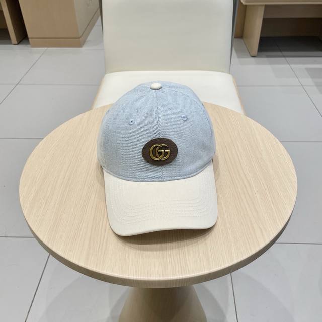 Gucci 2025 New Arrival Simple Baseball Cap, Very Trendy! Casual Sports Style, Cl