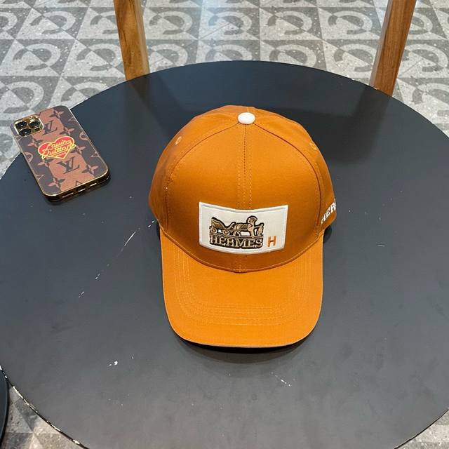 Herm S Authentic Single-Piece Baseball Cap, Classic H Logo, Genuine Mold Custom-