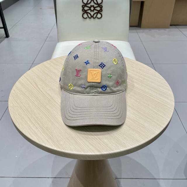 Lv Louis Vuitton Official Website High-Quality Version, Classic Embroidered Base