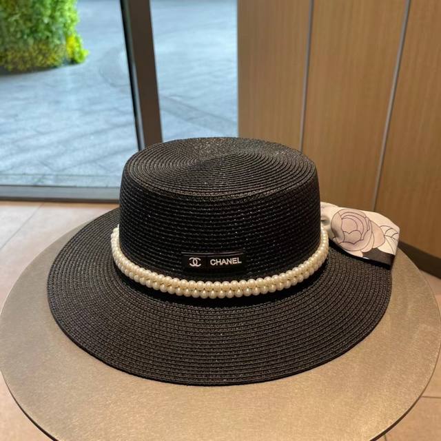 Chanel New Straw-Woven Pearl Ribbon Hat, Detail-Oriented, Simple And Elegant, Ve