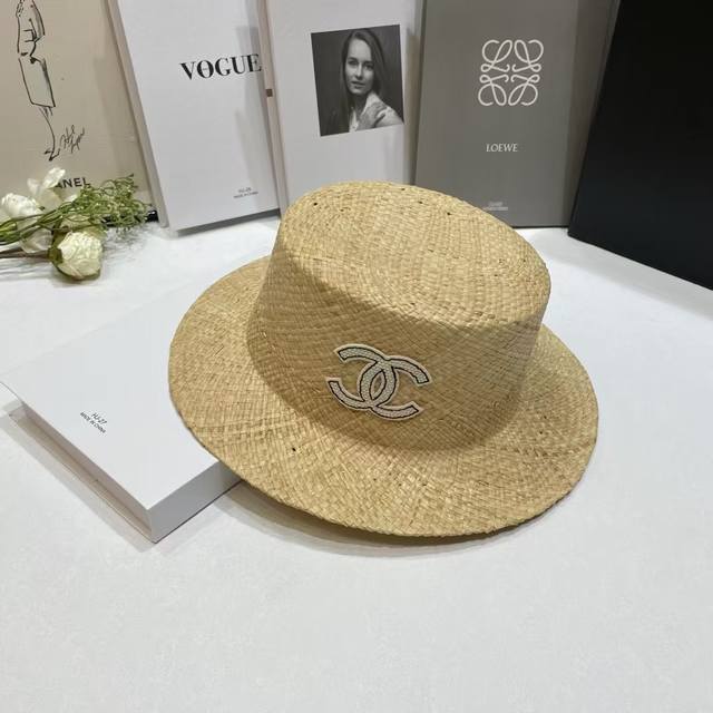 Run Quantity Chanel ~ Ultra-Versatile Raffia Straw Hat! Perfect For Summer Vibes
