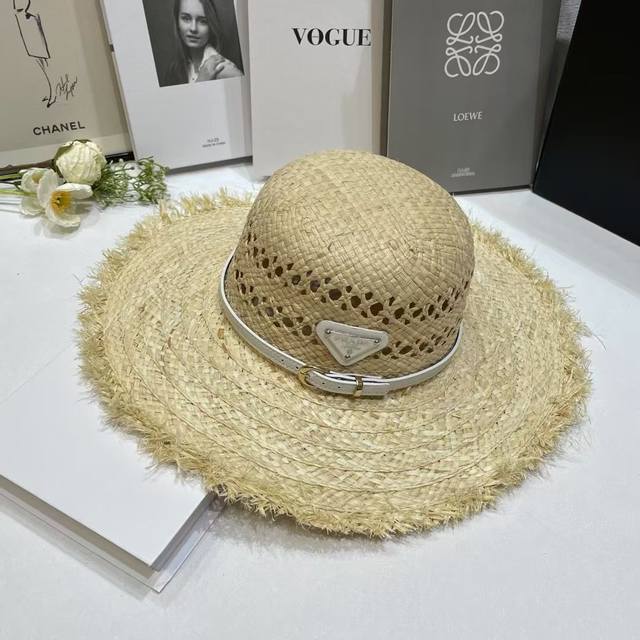 Running Edition P-House ~ New Wide-Brimmed Sun Hat For Summer. A Must-Have Sun P