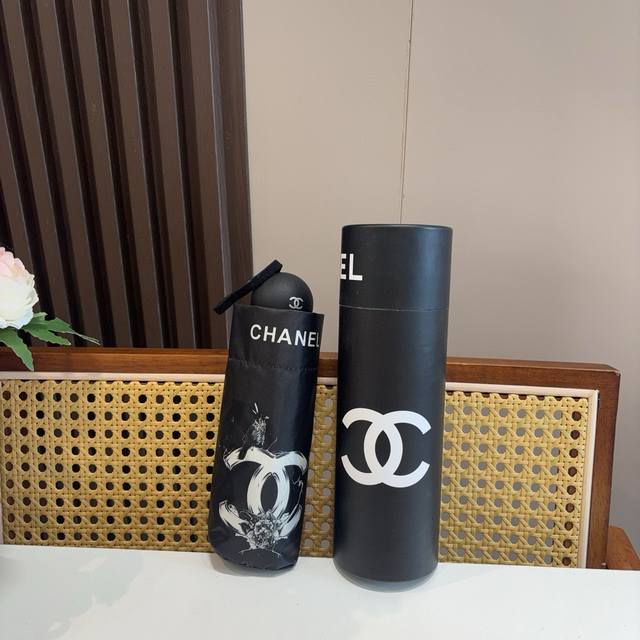 Chanel Five-Fold Manual Folding Umbrella Combining Chanel's Iconic Logo Into A D
