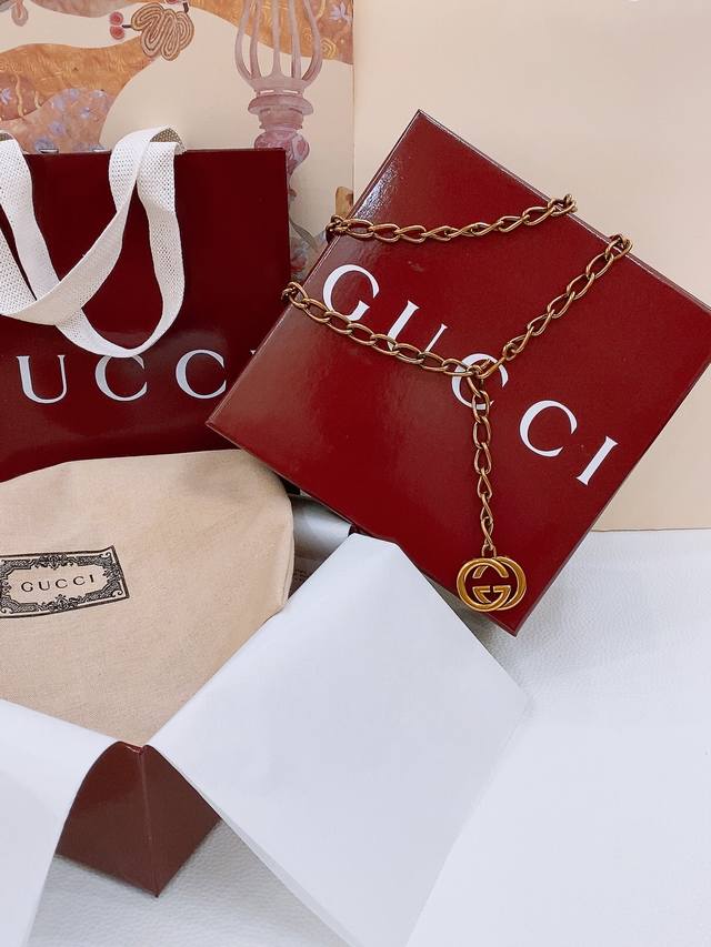 Gucci Vintage Bronze-Gold Waist Chain With Gg Pendant, Versatile Styling, Trendy