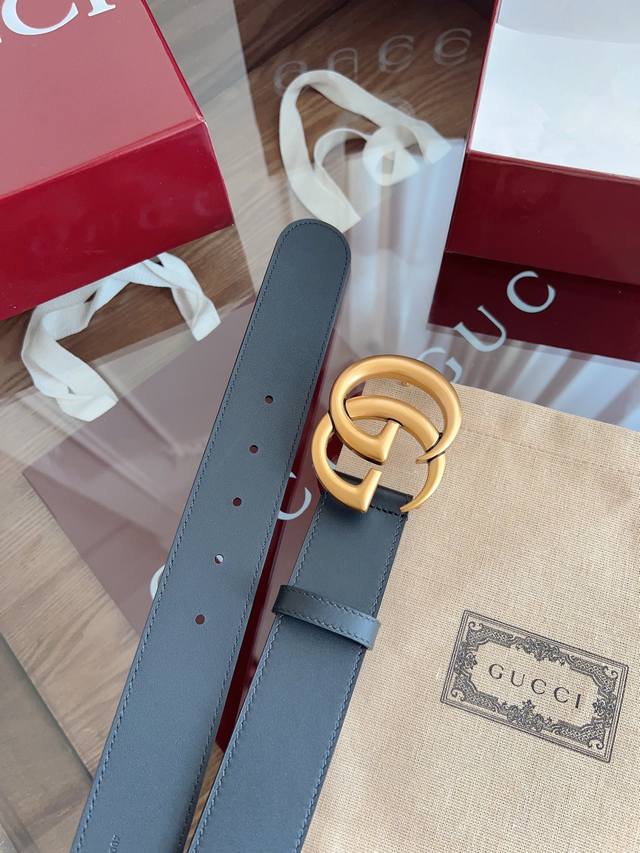 Gucci Surface Top-Grain Calfskin, Width 4.0 Cm, New Logo Horizontal Stripe From