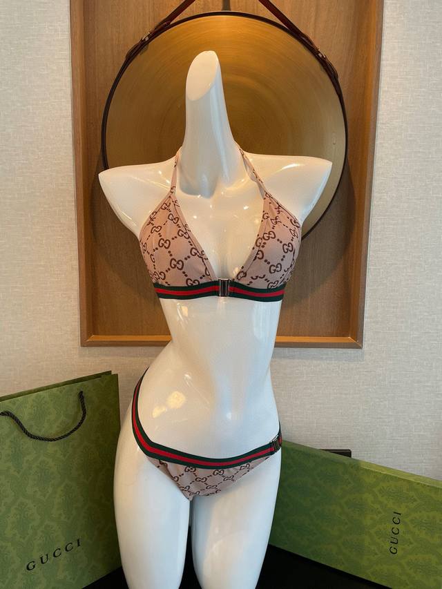 Gucci New Bikini Flatters The Figure Perfectly! Available Simultaneously At All
