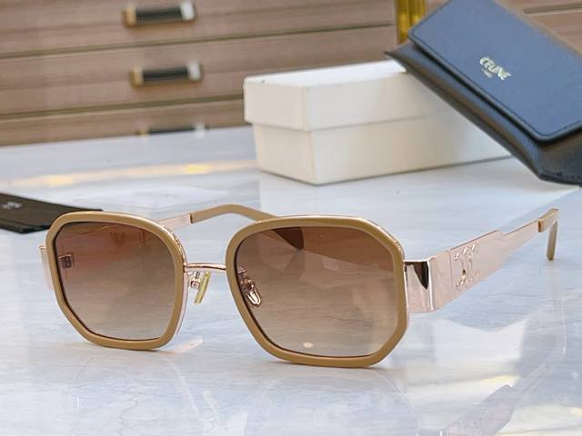 Celin* Sai*Lin New Sunglasses, Model: Cl40332F, Size: 52Mm X 22Mm-145Mm