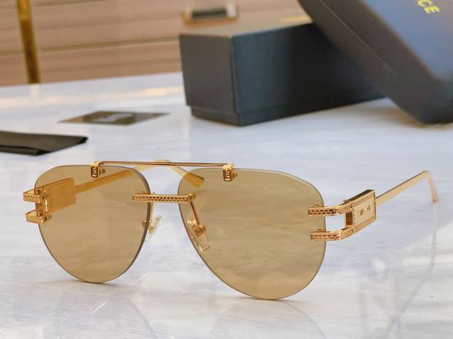 Versac* Versace New Sunglasses, Model: Ve 6798, Size: 60Mm X 13-142Mm