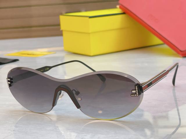 Fendi New Sunglasses, Model: Fe4089, Size: 146Mm 0-142
