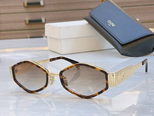 Celin* Sai*Lin New Model Sunglasses, Model: Cl40330F, Size: 54Mm 21-145