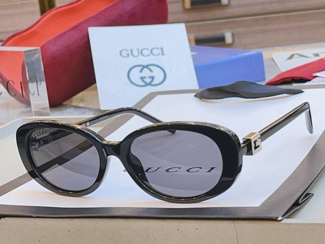 Gucc* Gucci New Sunglasses, Model: Gg1684Sa, Size: 55-18-145 M