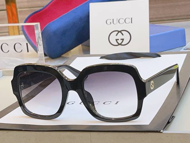 Gucc* Gucci New Eyeglass Frames, Model: Gg1337S, Size: 54Mm 22-140 M