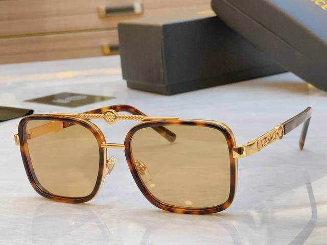 Versace New Sunglasses, Model: Ve 5168, Size: 57Mm 18-142