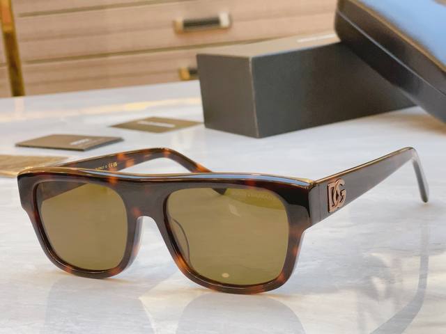 Dolce & Gabbana D*G New Sunglasses, Model: Dg4455, Size: 56Mm 18-145