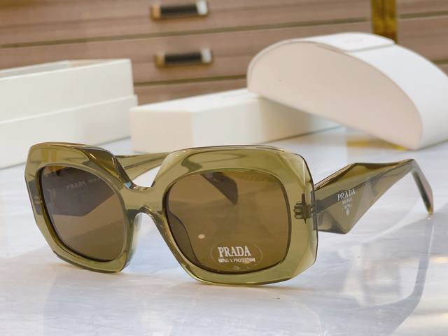 Prad* Prada New Sunglasses, Model: Oprb23S, Size: 54Mm 20-145