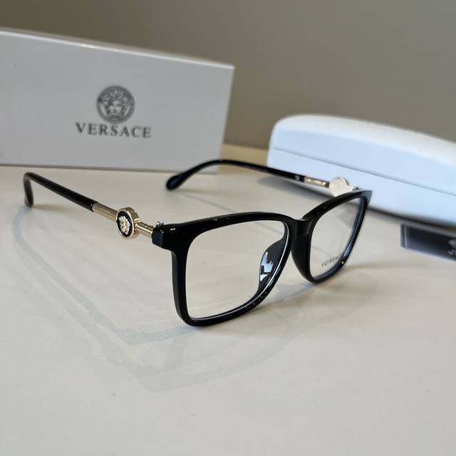 Versace Best-Selling Optical Glasses, Gender-Neutral Blue Light Protection Glass