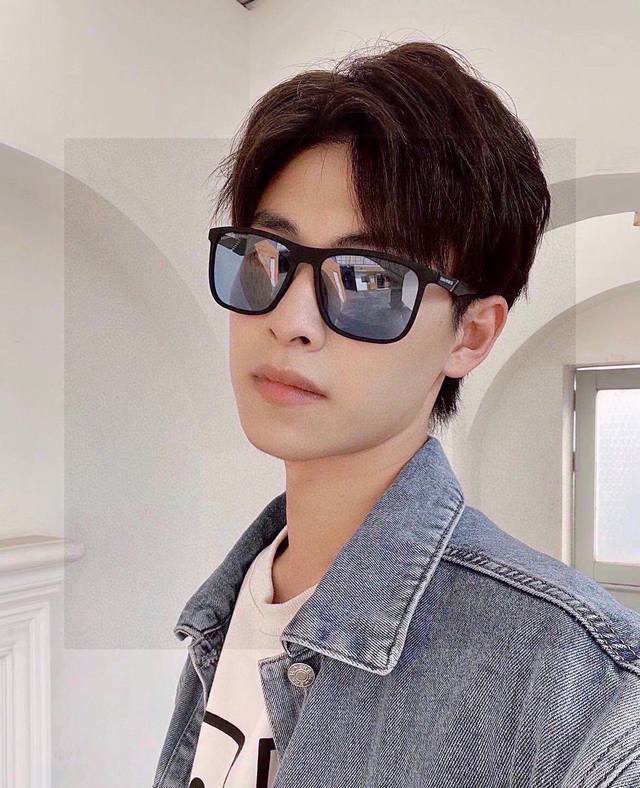 New Armani Brand: Original Quality Men's Polarized Sunglasses Material: High-Def