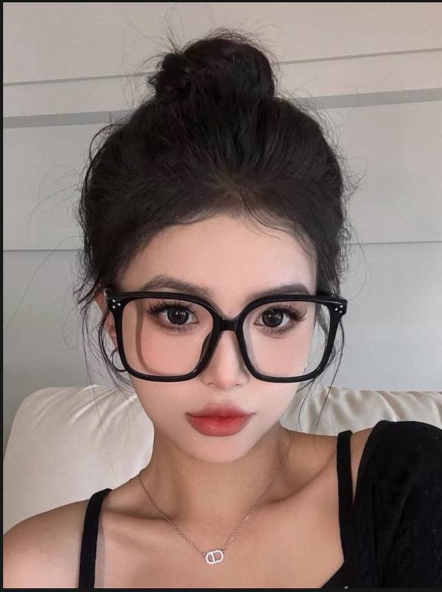 Louis Vuitton* Influencer-Inspired Black-Frame Glasses For Women With Prescripti