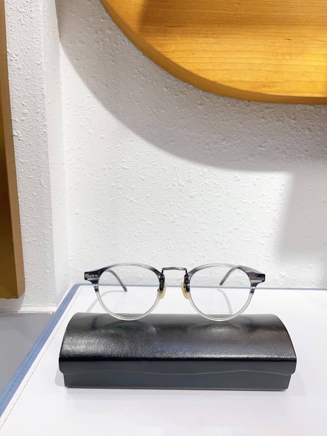 Vintage Gold Eyewear Model: Kv-46 Size: 47Mm 22-148 Titanium~~High Quality~~