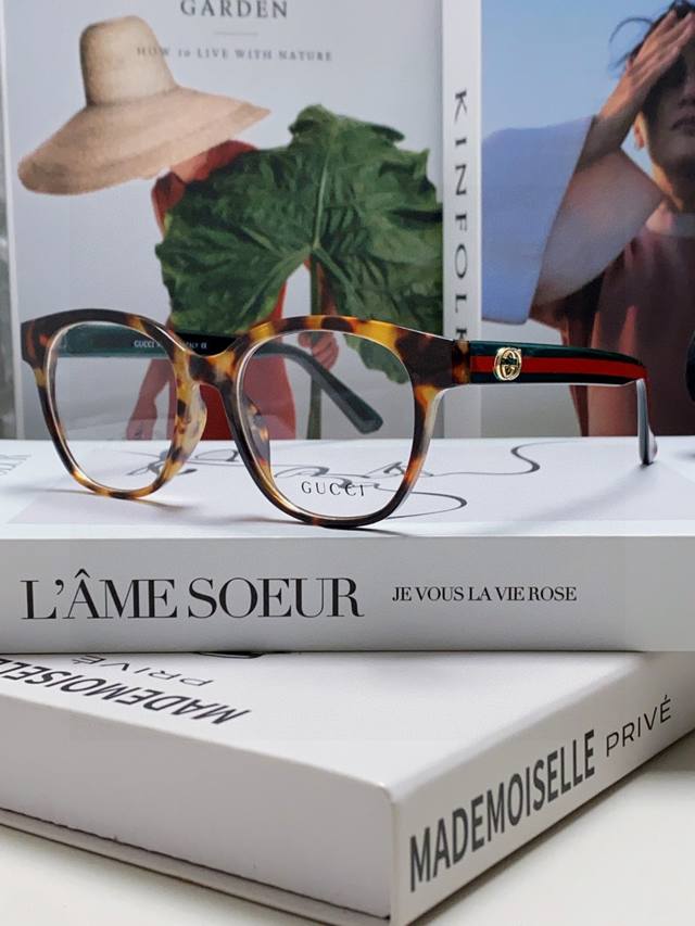 Gucci 2025 New Arrival Women's Woven Art Mirror-Frame Sunglasses With Classic Re