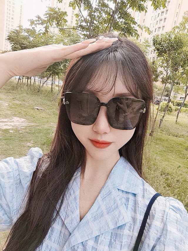 Dior 2025 Spring New Arrival, Trendy Bestseller, Fashionable Square Frame Polari