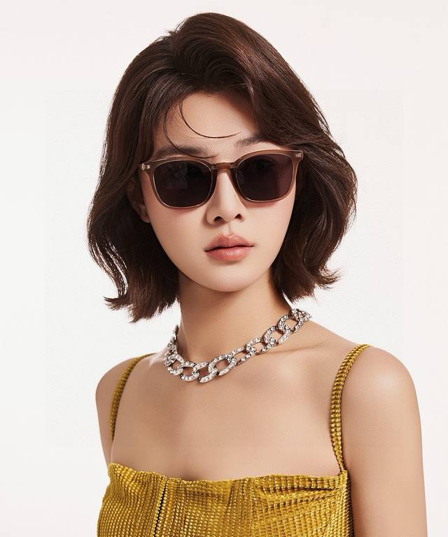 Gucci 2025 Spring New Arrival Trendy Bestseller Fashionable Folding Square Frame