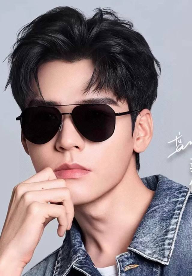 Gucci 2025 New Arrival Unisex Couple's Sunglasses, Polygonal-Frame Sunglasses Wi