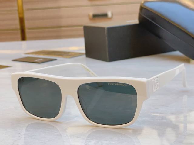 Dolce & Gabbana New Sunglasses, Model: Dg4417, Size: 57Mm X 16-145Mm