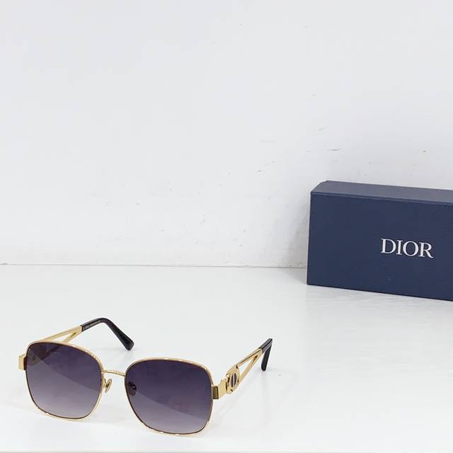 Chanel* Model: Cd8003 Size: 59Mm 17- 145