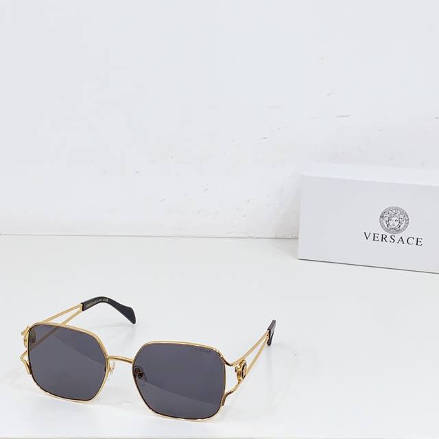 Versace Model: Ve2292 Size: 59 Mouth 17 140